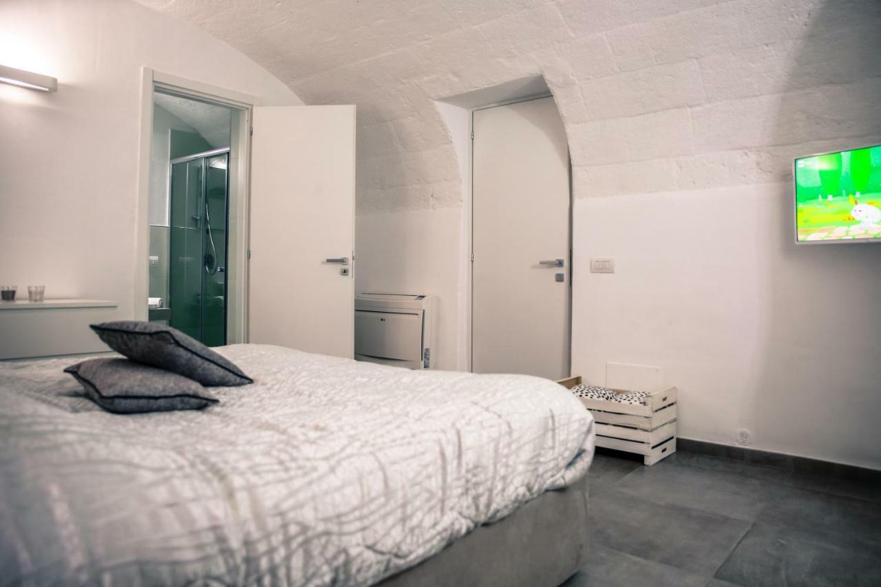 Casa Vacanze Antiche Mura E Poi Monopoli Bagian luar foto