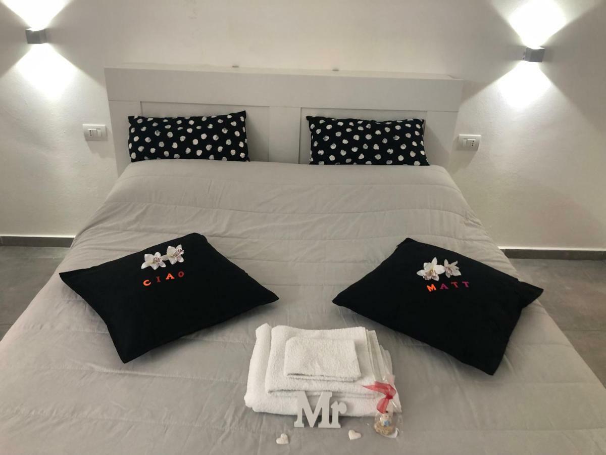 Casa Vacanze Antiche Mura E Poi Monopoli Bagian luar foto